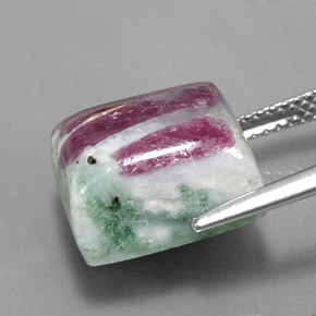 Rubí zoisita multicolor natural de 11,84 ct, baguette, opaco