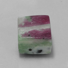 Rubí zoisita multicolor natural de 11,56 ct, cuadrado, opaco