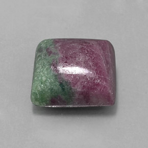 Rubí-Zoisita Multicolor natural de 10.70 ct, Cuadrado, Opaco