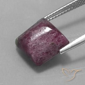 Rubí-Zoisita Multicolor natural de 8.08 ct, Cuadrado, Opaco