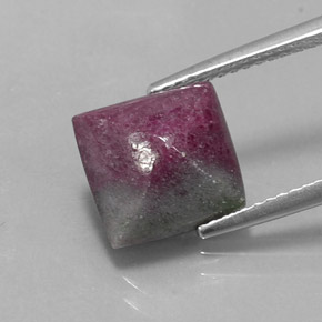 Rubí zoisita multicolor natural de 5,24 ct, cuadrado, opaco