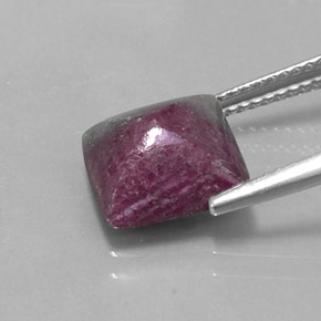 Rubí zoisita multicolor natural de 5,24 ct, cuadrado, opaco