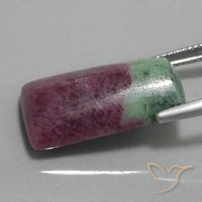 Rubí-Zoisita Multicolor natural de 19.85 ct, Corte Baguette, Opaco