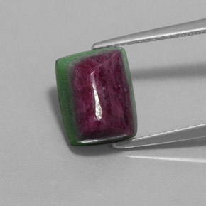 Rubí-Zoisita Multicolor natural de 7.04 ct, Corte Baguette, Opaco