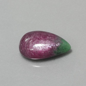 Rubí-Zoisita Multicolor natural de 4.83 ct, En forma de pera, Opaco