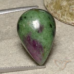 Rubí-Zoisita Multicolor natural de 15.77 ct, En forma de pera, Opaco