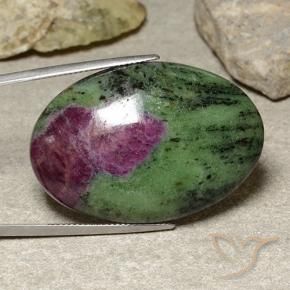 Rubí-Zoisita Multicolor natural de 73.93 ct, Ovalada, Opaco