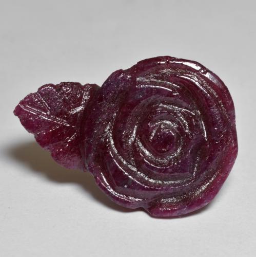 Rubí zoisita púrpura natural de 13,57 ct, corte flor, opaco