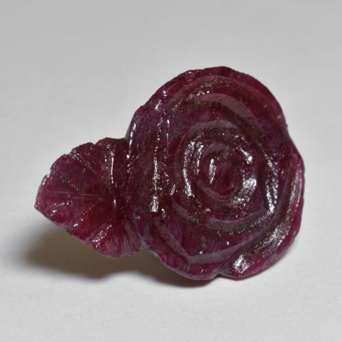 Rubí zoisita púrpura natural de 13,57 ct, corte flor, opaco