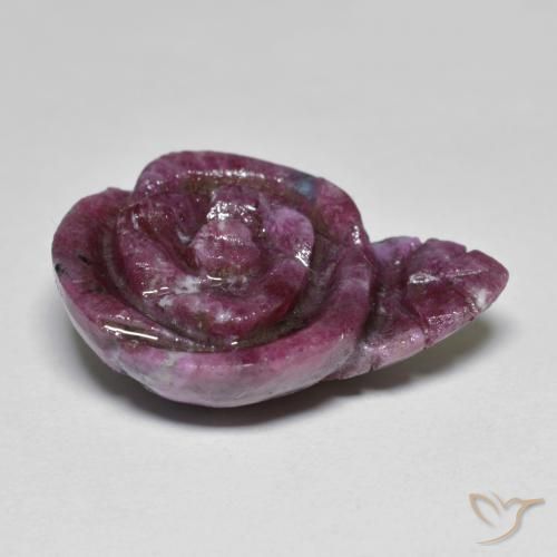 Rubí-Zoisita Rojo oscuro natural de 16.10 ct, Corte Flor, Opaco