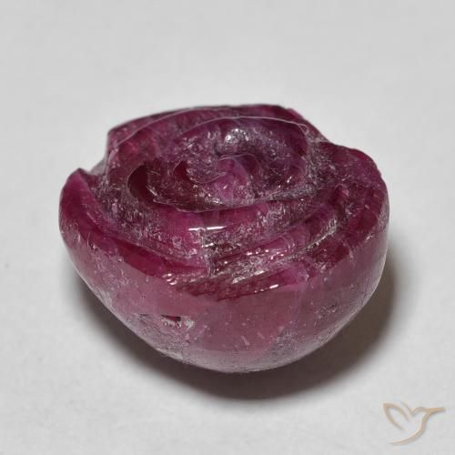 Rubí-Zoisita Púrpura rojizo natural de 15.95 ct, Corte Flor, Opaco