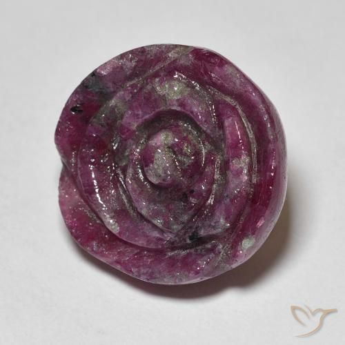 Rubí-Zoisita Púrpura ciruela natural de 23.60 ct, Corte Flor, Opaco
