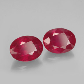 Gemas de rubí rojo natural de  ct, corte óvalo, VS-SI