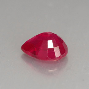 Rubí rojo natural de 1,60 ct, en forma de pera, VS-SI