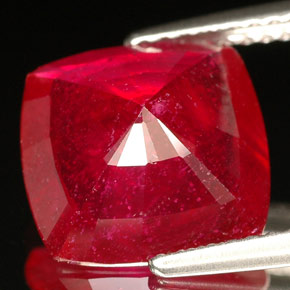 Rubí rojo natural de 5,00 ct, corte cojín, SI