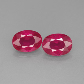 Gemas de rubí rojo natural de  ct, corte óvalo, VS-SI
