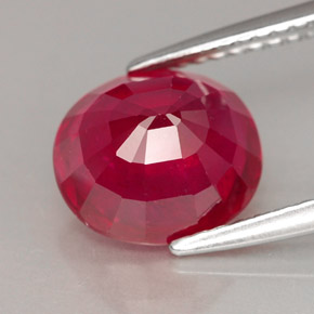 Rubí rojo natural de 3,68 ct, corte óvalo, VS-SI
