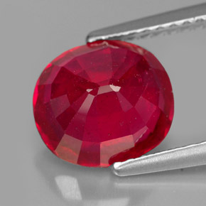 Rubí rojo natural de 3,30 ct, corte óvalo, VS-SI