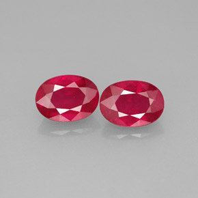 Gemas de rubí rojo natural de  ct, corte óvalo, VS-SI