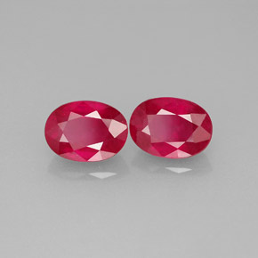Gemas de rubí rojo natural de  ct, corte óvalo, VS-SI