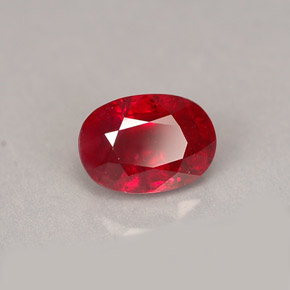Rubí rojo natural de 1,62 ct, corte óvalo, SI