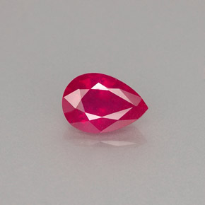 Rubí rojo natural de 0,98 ct, en forma de pera, VS-SI