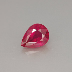 Rubí rojo natural de 1,05 ct, en forma de pera, VS-SI