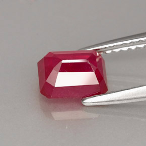 Rubí rojo natural de 1,65 ct, corte esmeralda, SI