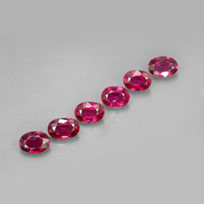 Gemas de rubí rojo natural de  ct, corte óvalo, VS
