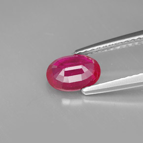 Rubí rojo natural de 1,06 ct, corte óvalo, SI