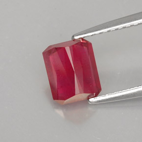 Rubí rojo natural de 1,29 ct, corte esmeralda, SI