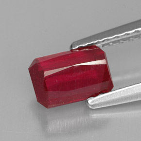 Rubí rojo natural de 1,06 ct, corte esmeralda, SI