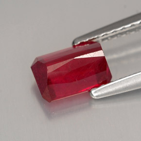 Rubí rojo natural de 1,26 ct, corte esmeralda, SI
