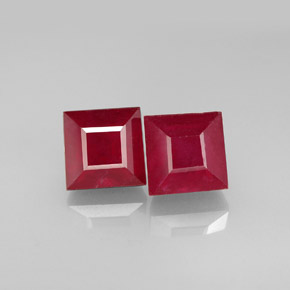 Gemas de rubí rojo natural de  ct, cuadrado, SI