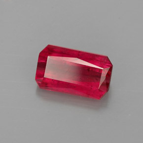 Rubí rojo natural de 1,30 ct, corte esmeralda, VS-SI