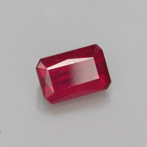 Rubí rojo natural de 1,29 ct, corte esmeralda, SI