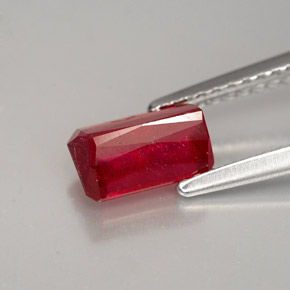 Rubí rojo natural de 1,39 ct, corte esmeralda, VS-SI