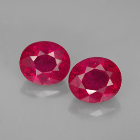 Gemas de rubí rojo natural de  ct, corte óvalo, VS-SI