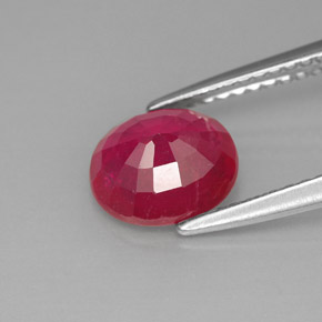 Rubí rojo natural de 1,95 ct, corte óvalo, SI