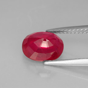 Rubí rojo natural de 2,37 ct, corte óvalo, VS-SI