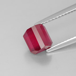 Rubí rojo natural de 1,93 ct, corte esmeralda, SI