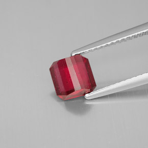 Rubí rojo natural de 1,38 ct, corte esmeralda, SI