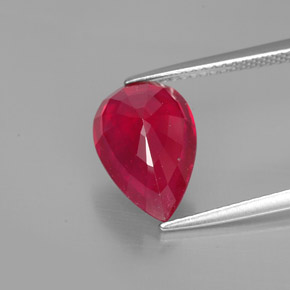 Rubí rojo natural de 4,60 ct, en forma de pera, SI