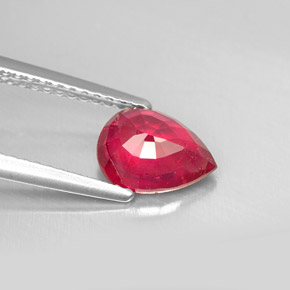 Rubí rojo natural de 1,67 ct, en forma de pera, SI