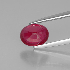 Rubí rojo natural de 1,70 ct, corte óvalo, SI