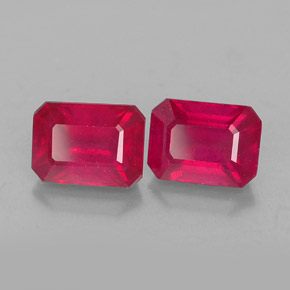 Gemas de rubí rojo natural de  ct, corte esmeralda, VS-SI