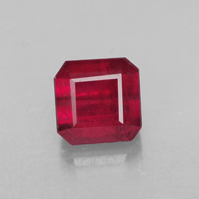 Rubí rojo natural de 1,79 ct, corte esmeralda, SI