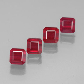 Gemas de rubí rojo natural de  ct, corte esmeralda, SI