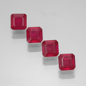 Gemas de rubí rojo natural de  ct, corte esmeralda, SI