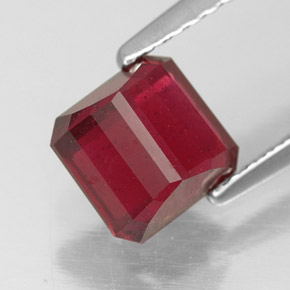 Rubí rojo natural de 1,87 ct, corte esmeralda, SI